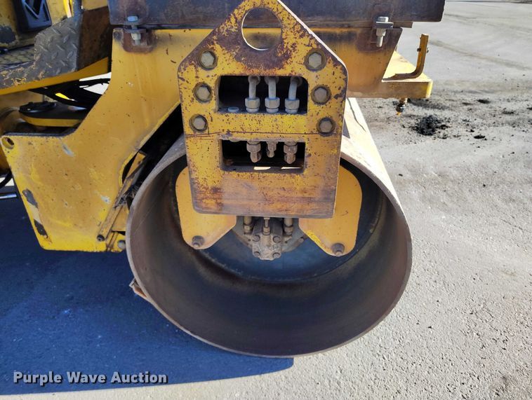 image for item DT0857 2002 Vibromax W355K double drum vibratory roller