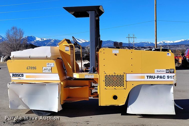 image for item DT0858 Rosco Tru-Pac 915 pneumatic roller