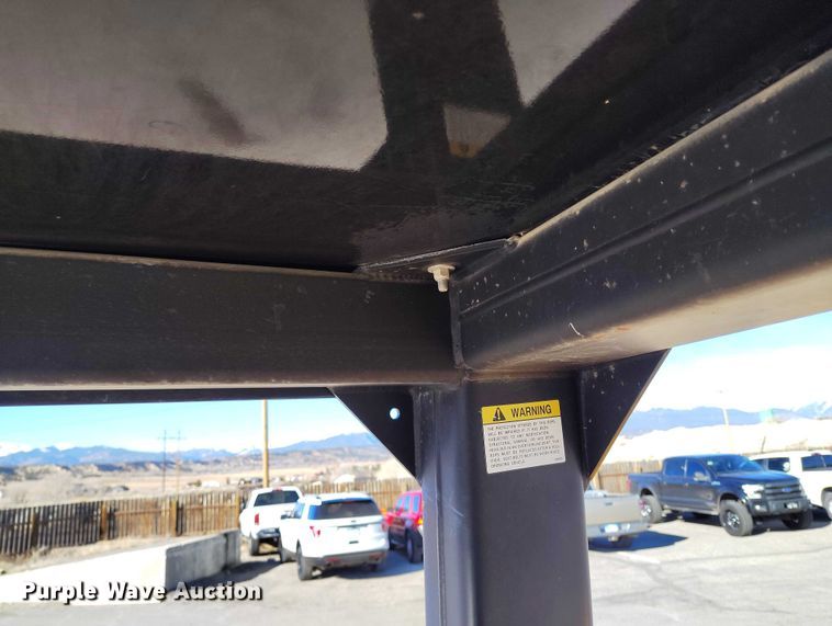 image for item DT0858 Rosco Tru-Pac 915 pneumatic roller