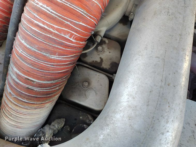 image for item DT0859 Cedar Rapids 461R paver