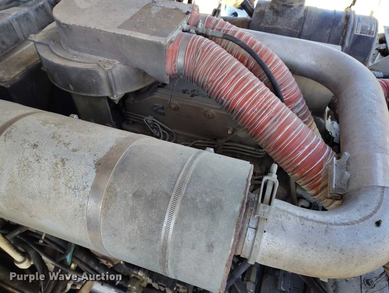 image for item DT0859 Cedar Rapids 461R paver