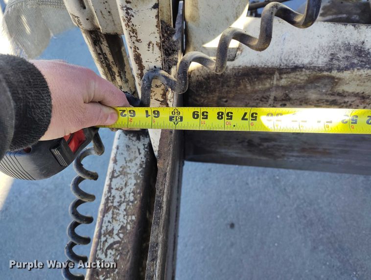 image for item DT0859 Cedar Rapids 461R paver