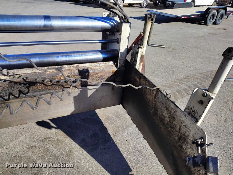 image for item DT0859 Cedar Rapids 461R paver