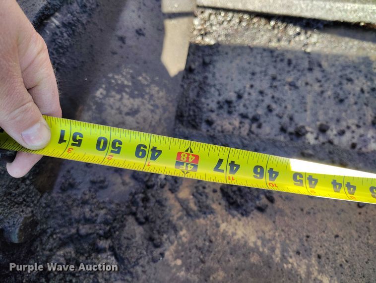 image for item DT0859 Cedar Rapids 461R paver