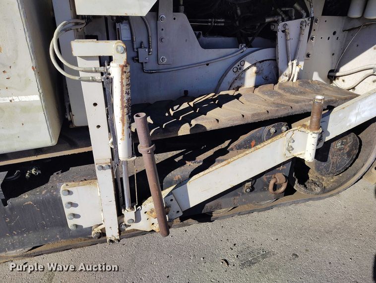 image for item DT0859 Cedar Rapids 461R paver