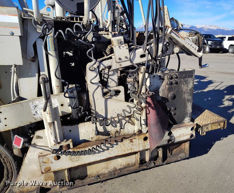 image for item DT0859 Cedar Rapids 461R paver