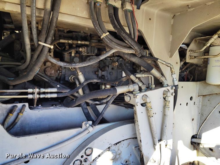 image for item DT0859 Cedar Rapids 461R paver