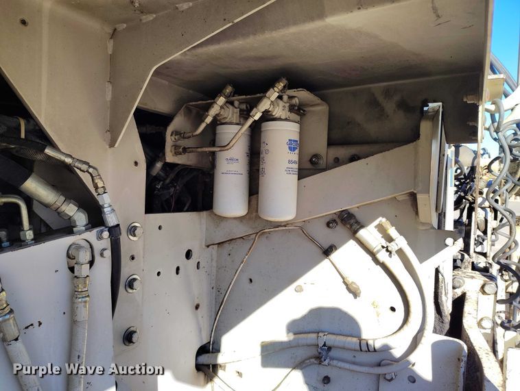 image for item DT0859 Cedar Rapids 461R paver