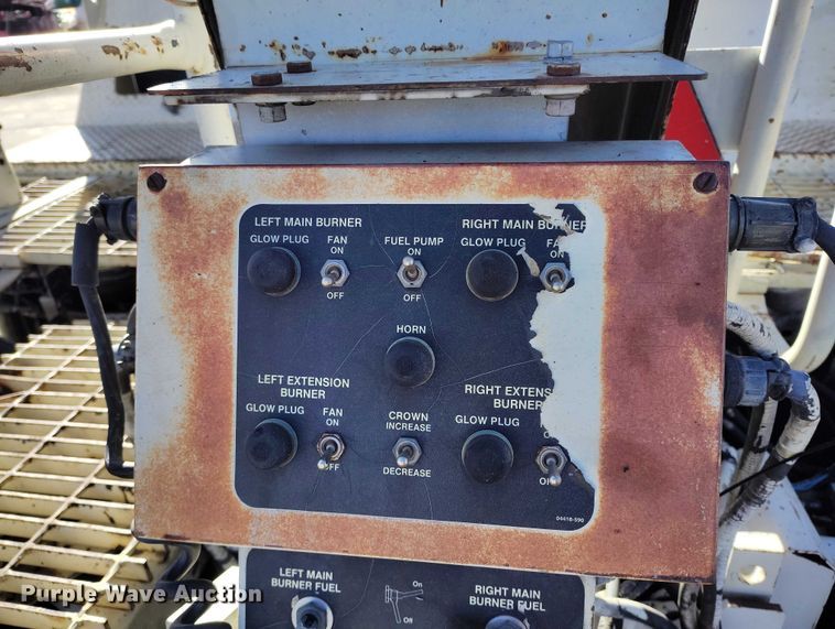 image for item DT0859 Cedar Rapids 461R paver