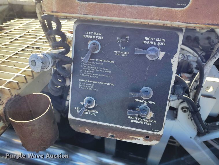 image for item DT0859 Cedar Rapids 461R paver