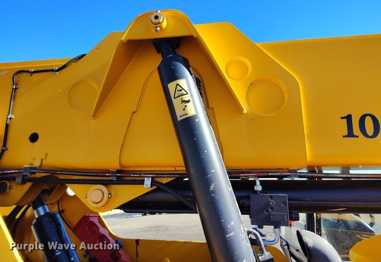 image for item DT0861 2017 JCB 510.56 telehandler