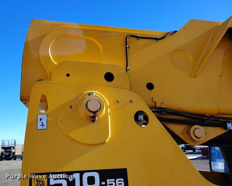 image for item DT0861 2017 JCB 510.56 telehandler