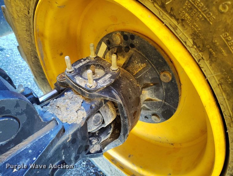 image for item DT0861 2017 JCB 510.56 telehandler