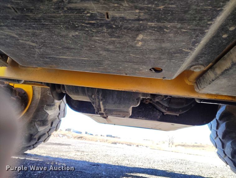 image for item DT0861 2017 JCB 510.56 telehandler