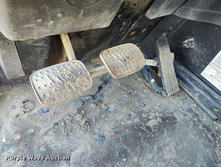 image for item DT0861 2017 JCB 510.56 telehandler