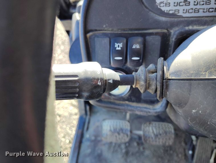 image for item DT0861 2017 JCB 510.56 telehandler