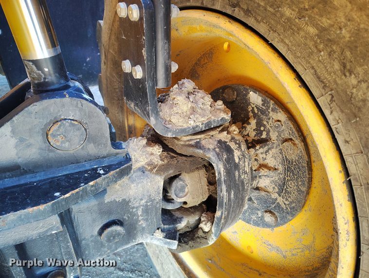 image for item DT0862 2017 JCB 514.56 telehandler