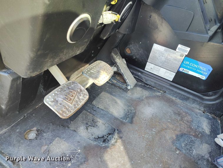 image for item DT0862 2017 JCB 514.56 telehandler