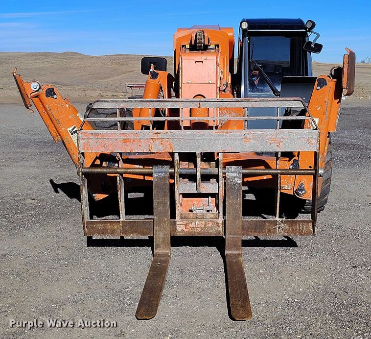 image for item DT0863 2010 Xtreme XR1245 telehandler