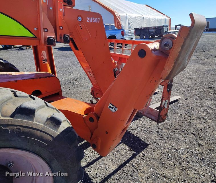 image for item DT0863 2010 Xtreme XR1245 telehandler