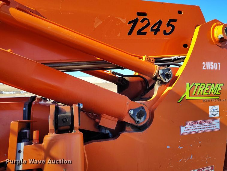 image for item DT0863 2010 Xtreme XR1245 telehandler