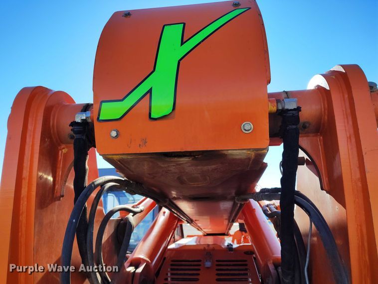 image for item DT0863 2010 Xtreme XR1245 telehandler