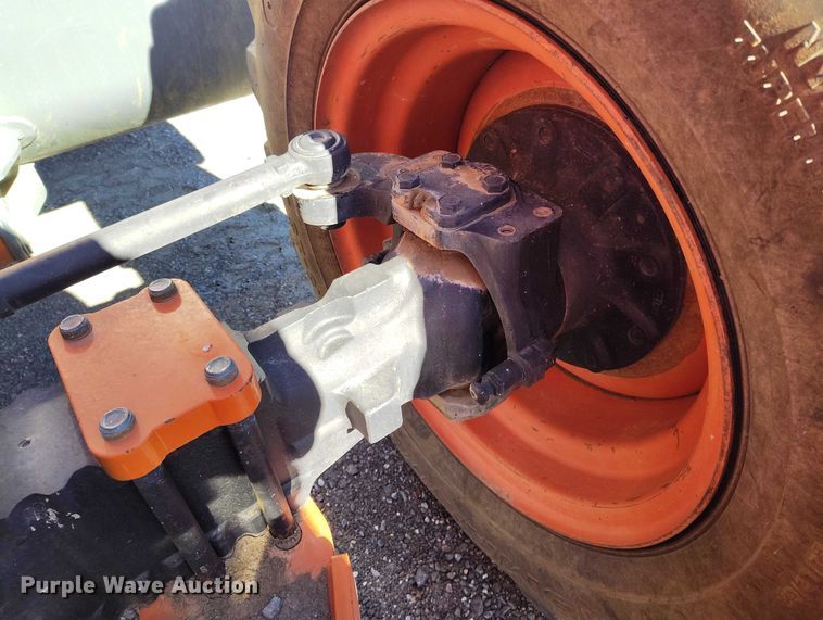 image for item DT0863 2010 Xtreme XR1245 telehandler