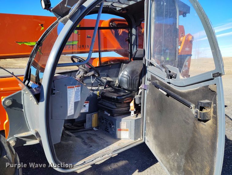 image for item DT0863 2010 Xtreme XR1245 telehandler