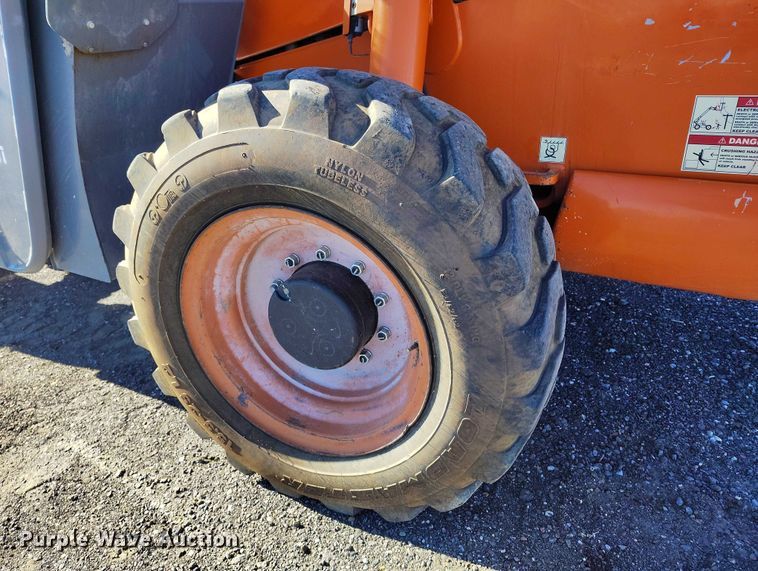 image for item DT0863 2010 Xtreme XR1245 telehandler