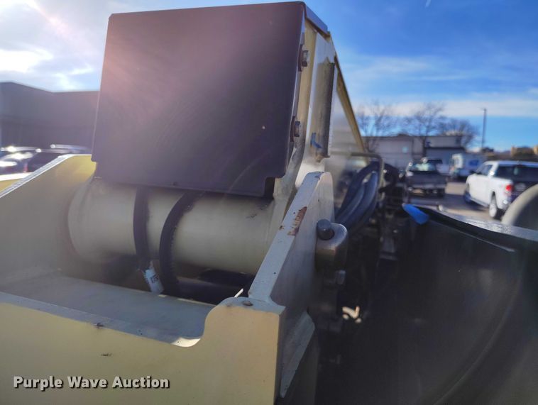 image for item DT0864 2015 JLG 450AJ boom lift