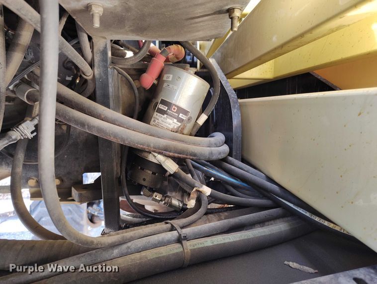 image for item DT0864 2015 JLG 450AJ boom lift