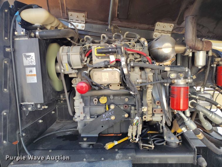 image for item DT0864 2015 JLG 450AJ boom lift