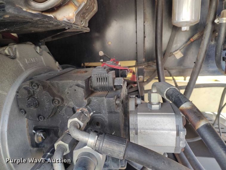 image for item DT0864 2015 JLG 450AJ boom lift