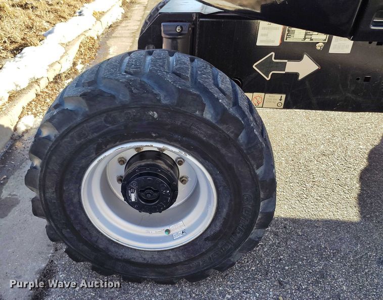 image for item DT0864 2015 JLG 450AJ boom lift