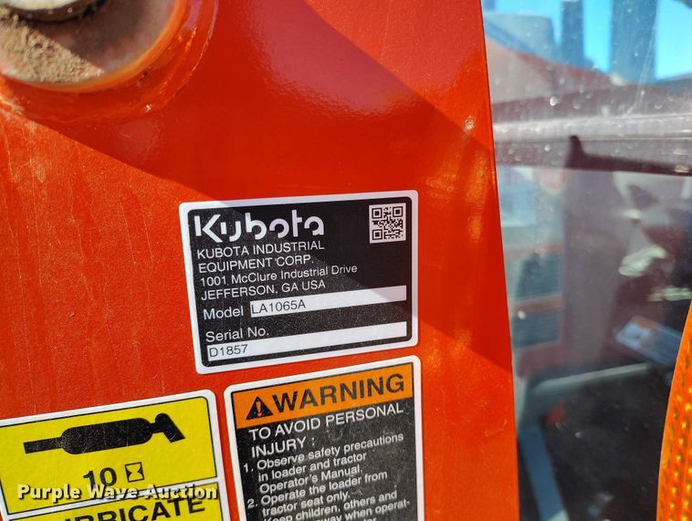 image for item DT0865 2023 Kubota MX5400HSTC MFWD tractor