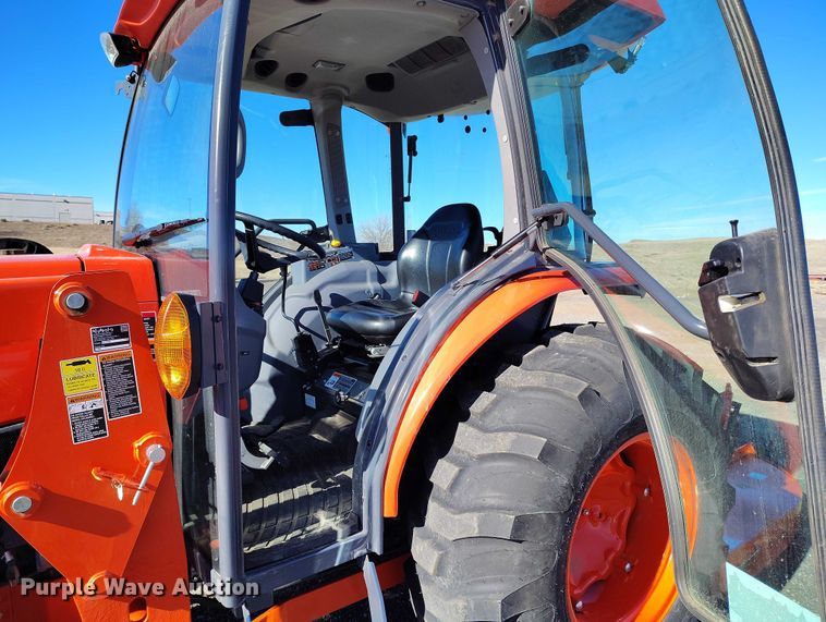 image for item DT0865 2023 Kubota MX5400HSTC MFWD tractor