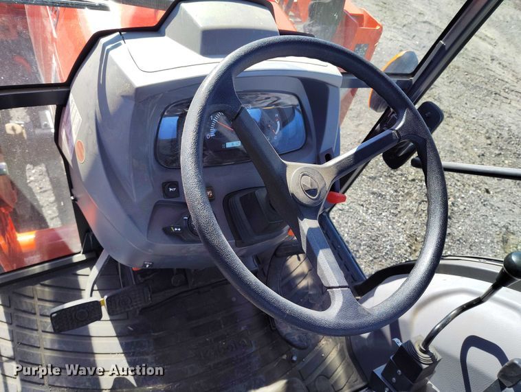 image for item DT0865 2023 Kubota MX5400HSTC MFWD tractor