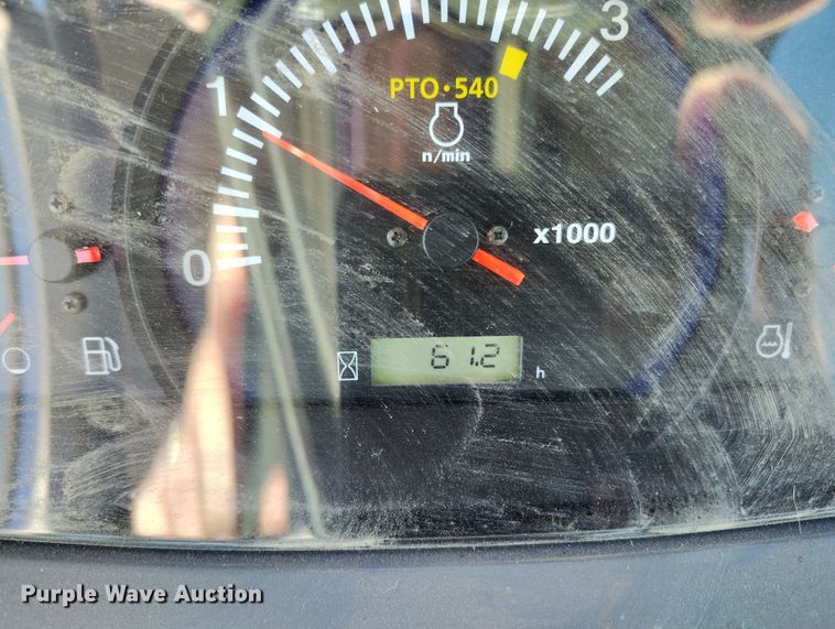 image for item DT0865 2023 Kubota MX5400HSTC MFWD tractor