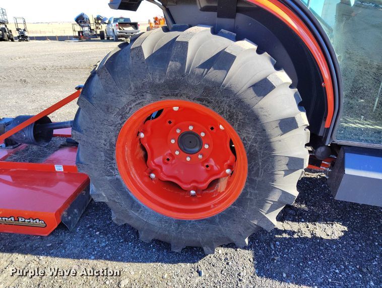 image for item DT0865 2023 Kubota MX5400HSTC MFWD tractor