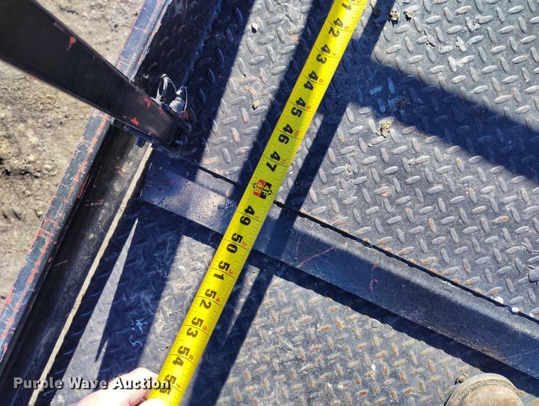 image for item DT0867 1997 SkyJack SJ8841 scissor lift