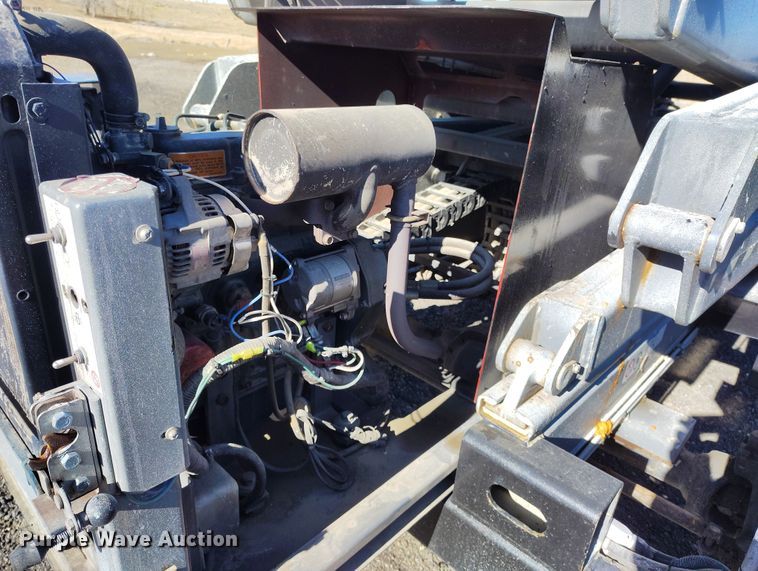 image for item DT0867 1997 SkyJack SJ8841 scissor lift