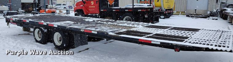 image for item DT0875 1986 Wisconsin DT20 tilt deck equipment trailer
