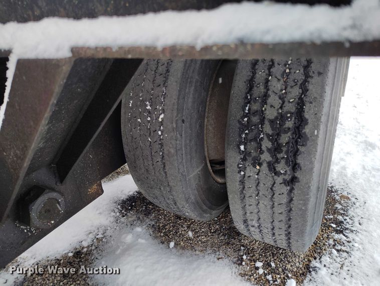 image for item DT0875 1986 Wisconsin DT20 tilt deck equipment trailer