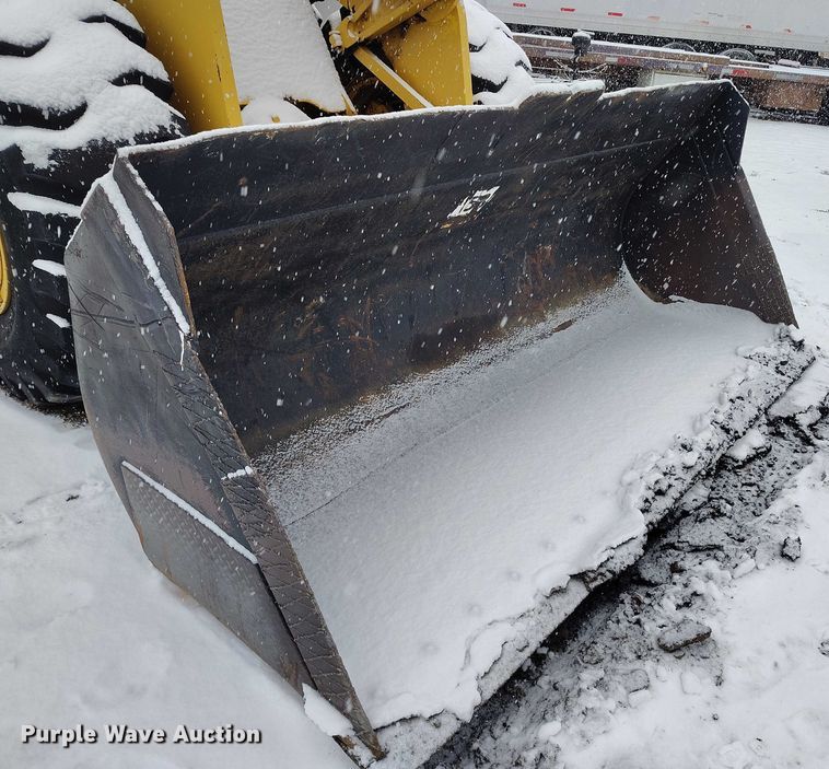 image for item DT0879 Michigan 75B wheel loader