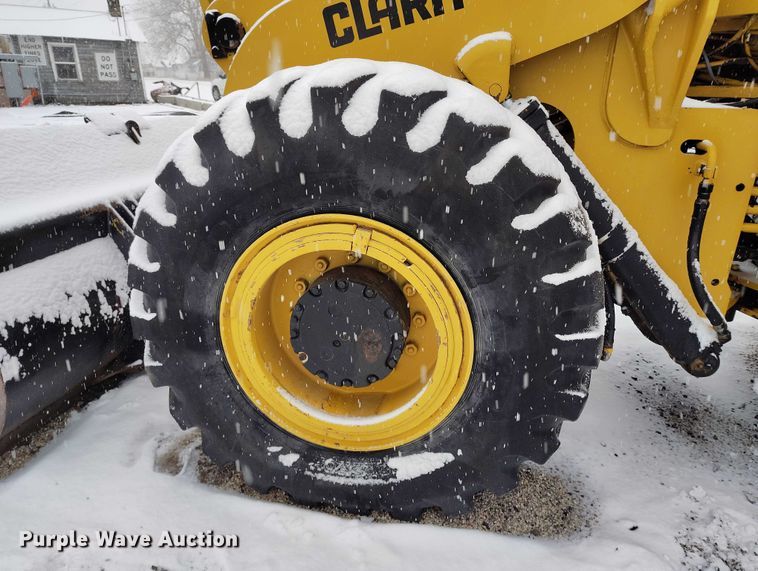 image for item DT0879 Michigan 75B wheel loader