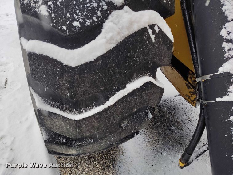 image for item DT0879 Michigan 75B wheel loader