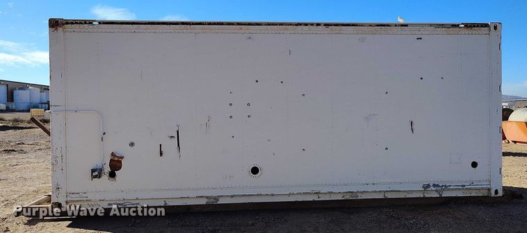 image for item DT0938 Portable restroom