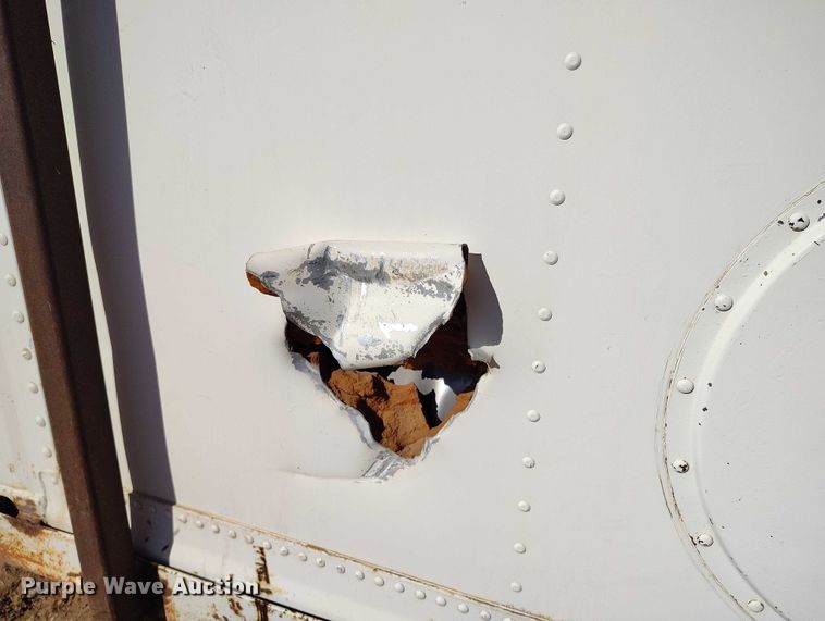 image for item DT0938 Portable restroom