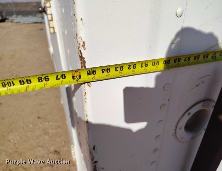 image for item DT0938 Portable restroom