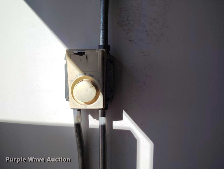 image for item DT0938 Portable restroom